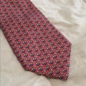 Vineyard Vines adult length tie